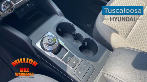 Used 2021 Ford Escape SE w/ SE Sport Appearance Package image 25