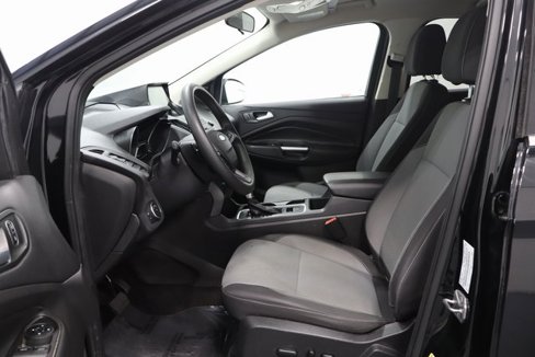 Used 2017 Ford Escape SE w/ SE Cold Weather Package image 10