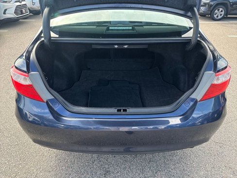 Used 2016 Toyota Camry LE image 34