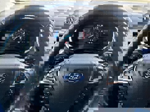Used 2020 Ford Edge SEL image 36
