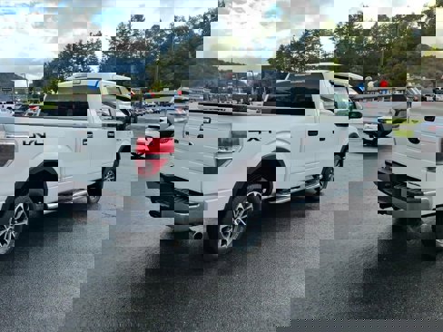 Used 2012 Ford F150 XLT w/ XLT Chrome Pkg image 7
