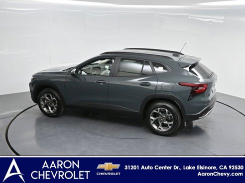 New 2025 Chevrolet Trax LT w/ Driver Confidence Package image 41