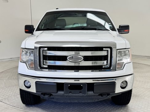 Used 2013 Ford F150 XLT w/ Mid Equipment Group image 4