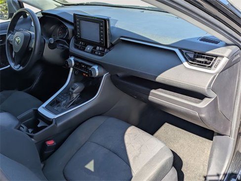 Used 2019 Toyota RAV4 XLE image 29