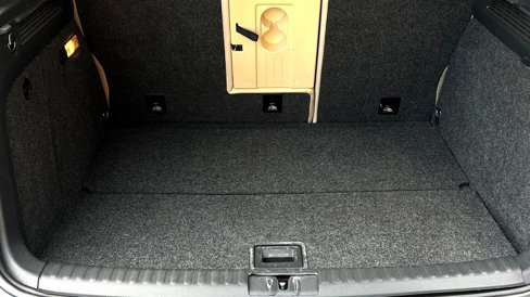 Used 2013 Volkswagen Tiguan SEL image 12