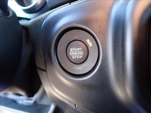 Used 2021 Jeep Wrangler Unlimited Sahara w/ Cold Weather Group image 18