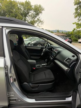 Used 2015 Subaru Outback 2.5i Premium image 14