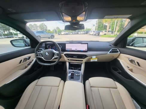 New 2025 BMW 330i Sedan w/ Convenience Package image 15