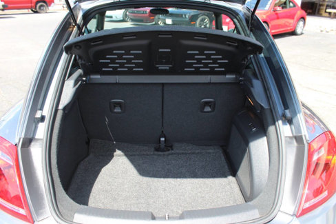 Used 2014 Volkswagen Beetle TDI image 13