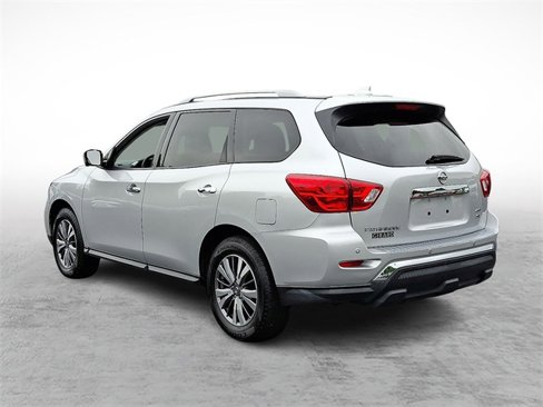 Used 2020 Nissan Pathfinder SL image 4