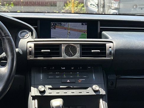 Used 2015 Lexus IS 250 image 15