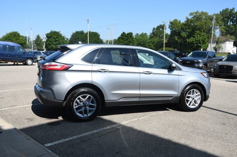 Used 2022 Ford Edge SEL w/ Convenience Package image 7