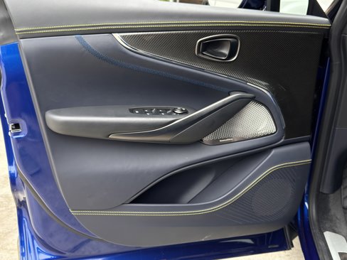 Used 2025 Aston Martin DBX 707 image 15