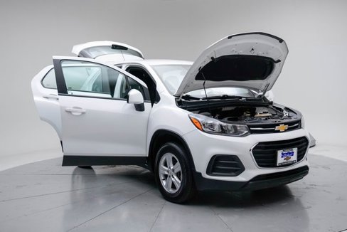 Used 2017 Chevrolet Trax LS image 15