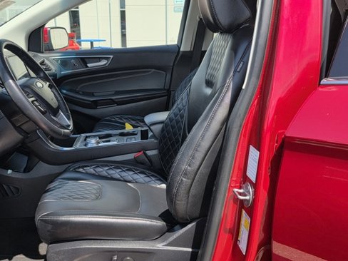Used 2024 Ford Edge Titanium image 21