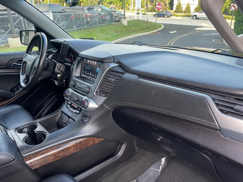 Used 2016 Chevrolet Suburban LT image 37