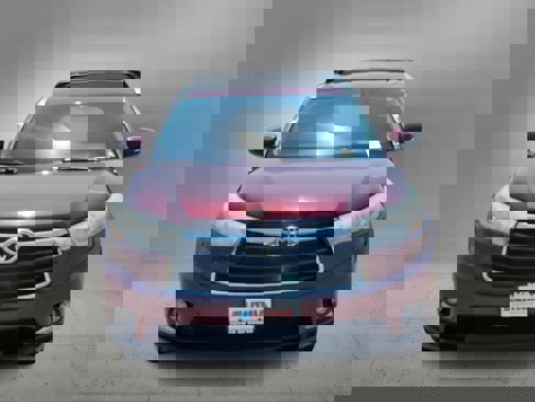 Used 2015 Toyota Highlander Limited image 3