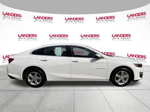 Used 2024 Chevrolet Malibu LS w/ Driver Confidence Package image 2