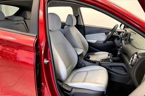Used 2023 Hyundai Kona SEL image 7