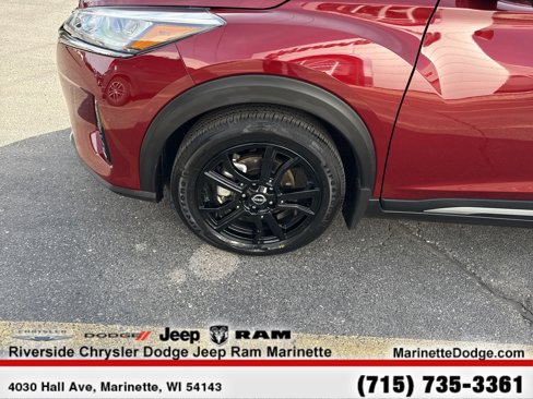 Used 2024 Nissan Kicks SR image 11