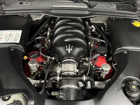 Used 2011 Maserati GranTurismo Convertible image 36