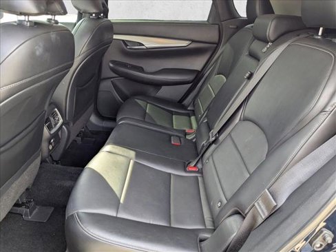 Used 2021 INFINITI QX50 Luxe image 18