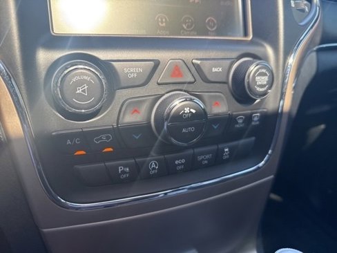 Used 2016 Jeep Grand Cherokee Limited image 22