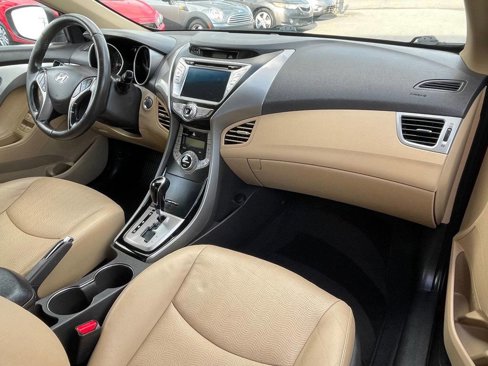 Used 2013 Hyundai Elantra Limited w/ Technology Pkg image 15