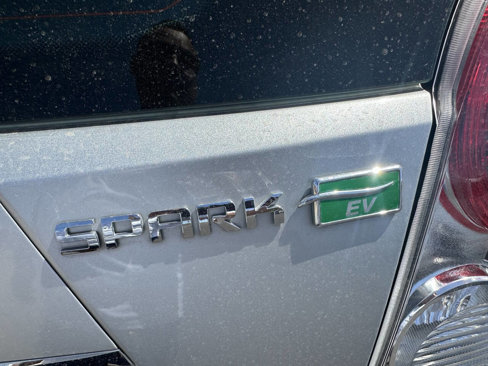 Used 2016 Chevrolet Spark LT image 7