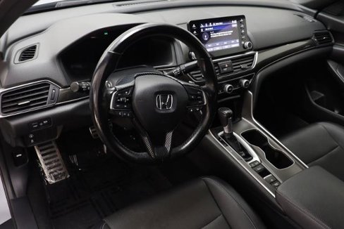 Used 2021 Honda Accord Sport image 11