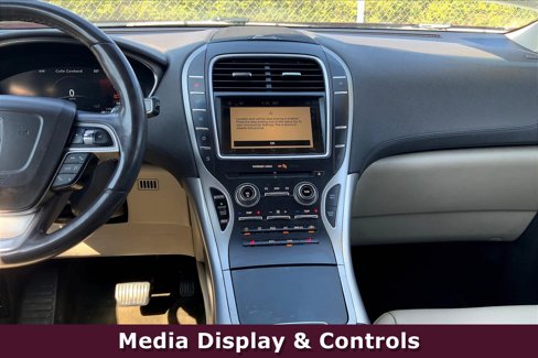 Used 2019 Lincoln Nautilus FWD image 5