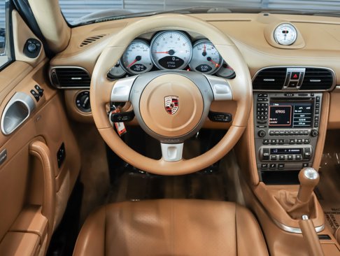 Used 2007 Porsche 911 Carrera S image 15