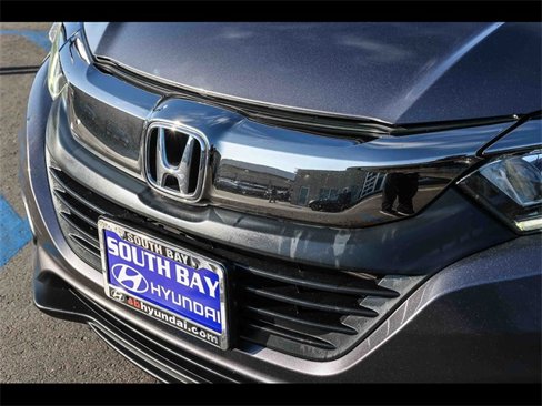Used 2019 Honda HR-V LX image 11