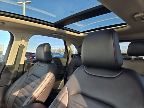 Used 2021 Ford Edge SEL w/ Convenience Package image 26