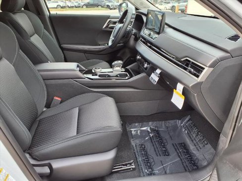 New 2025 Mitsubishi Outlander ES image 9