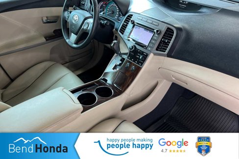 Used 2015 Toyota Venza XLE image 18