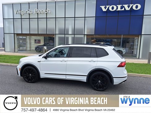 Used 2021 Volkswagen Tiguan SE R-Line image 1