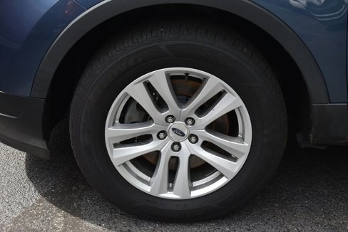 Used 2018 Ford Explorer XLT w/ Equipment Group 202A image 11