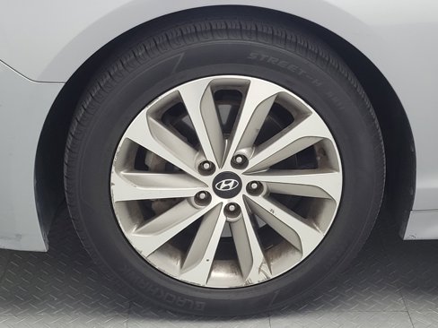 Used 2015 Hyundai Sonata Sport w/ Option Group 03 image 31