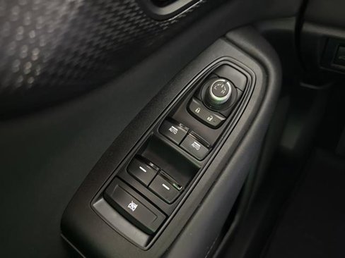 Used 2020 Subaru Outback Premium image 34