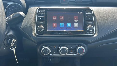 Used 2024 Nissan Versa S w/ Trunk Package image 32
