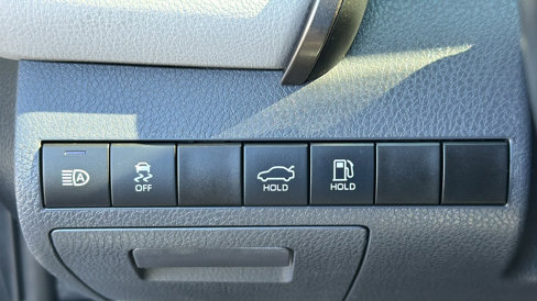 Used 2023 Toyota Camry SE image 12