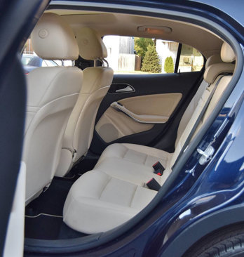 Used 2017 Mercedes-Benz GLA 250 4MATIC w/ Premium Package image 41