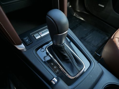 Used 2018 Subaru Forester 2.5i Touring image 16