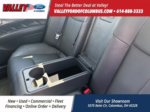 Used 2016 INFINITI Q70 3.7 w/ Technology Package image 36