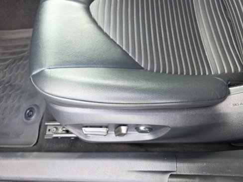 Used 2022 Toyota Camry SE image 24