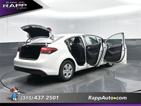 Used 2017 Kia Forte LX image 31