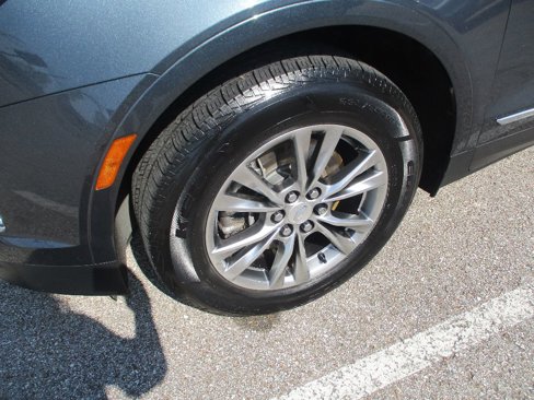Used 2021 Cadillac XT5 Premium Luxury image 24