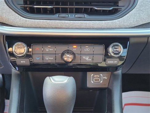 New 2025 Jeep Compass Sport image 36