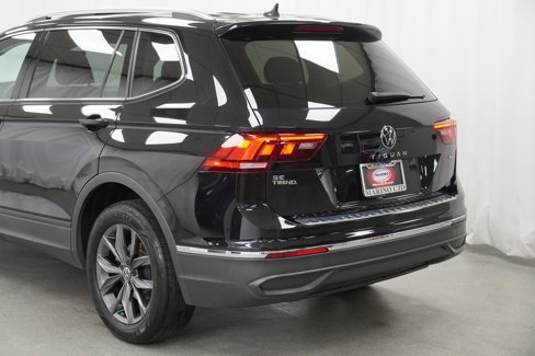 Used 2022 Volkswagen Tiguan SE image 12